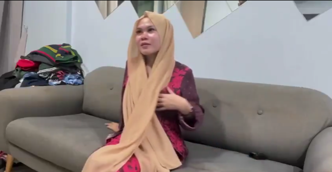 YANG VIRAL DI MALAYSIA JILBAB COKLAT